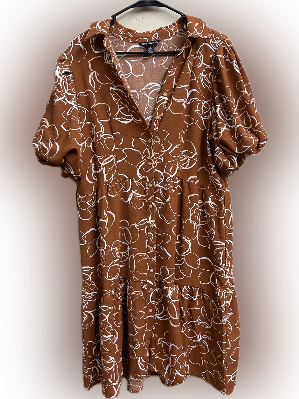 🔥5/$30🔥 Brown Floral Tiered Button Up Midi Dress | Size XL| Nina Leonard - Picture 2 of 10